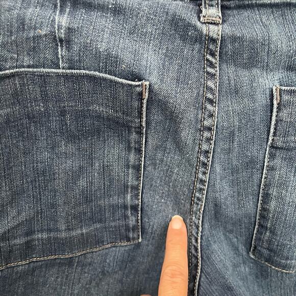 JOE'S Jeans Bermuda Denim Womens Shorts Sz 27 Kennedy Wash DLKD5677 Walking - Picture 10 of 14